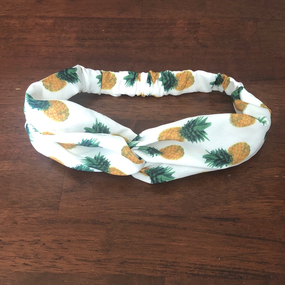 🎉 Women’s Pineapple Print Twist Headband with Stretch